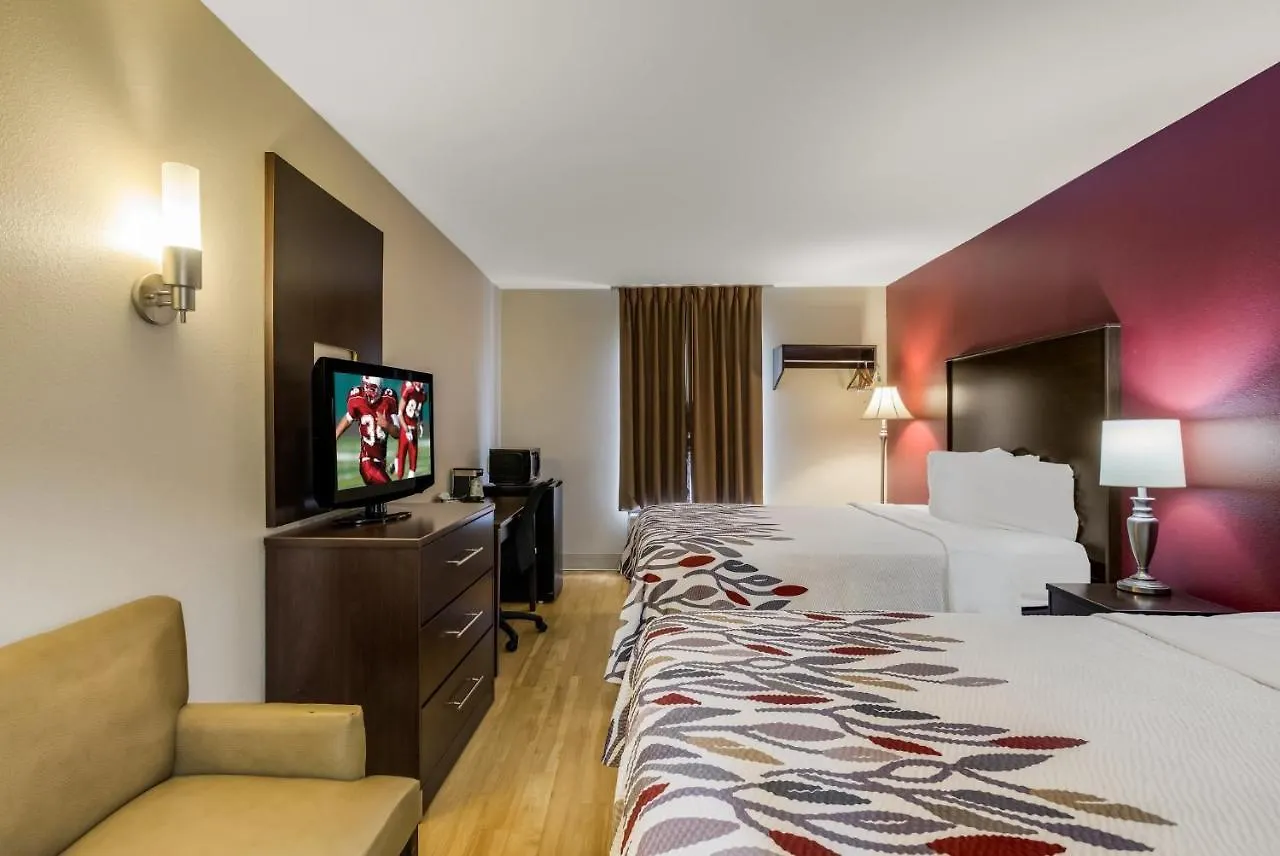 Red Roof Inn Nashville - Music City 2*,