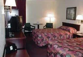 Red Roof Inn Nashville - Music City 2*,